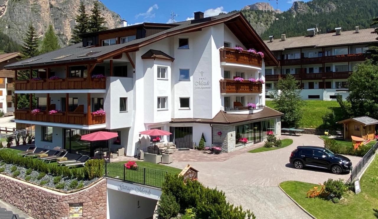 Garni Hotel Mezdi Selva di Val Gardena Luaran gambar